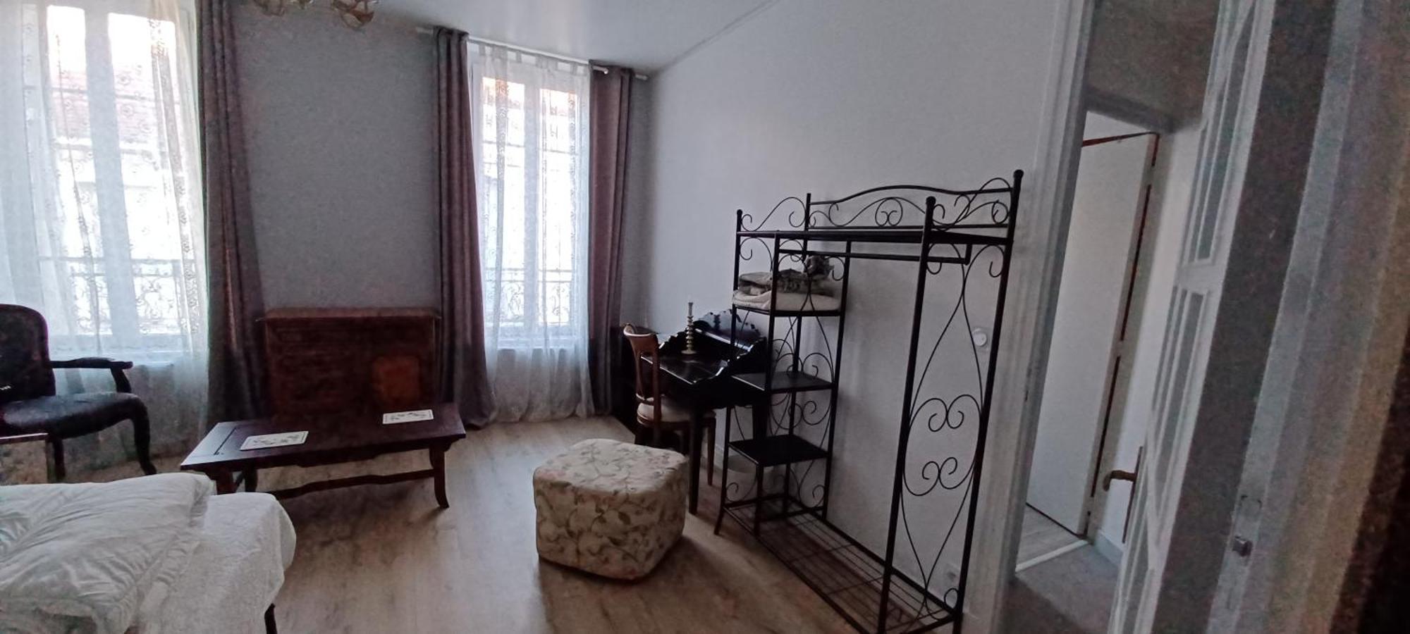 Logement Independant - 4/6 Personnes Appartement *